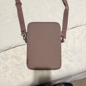 Dagne Dover laptop/tablet case with strap